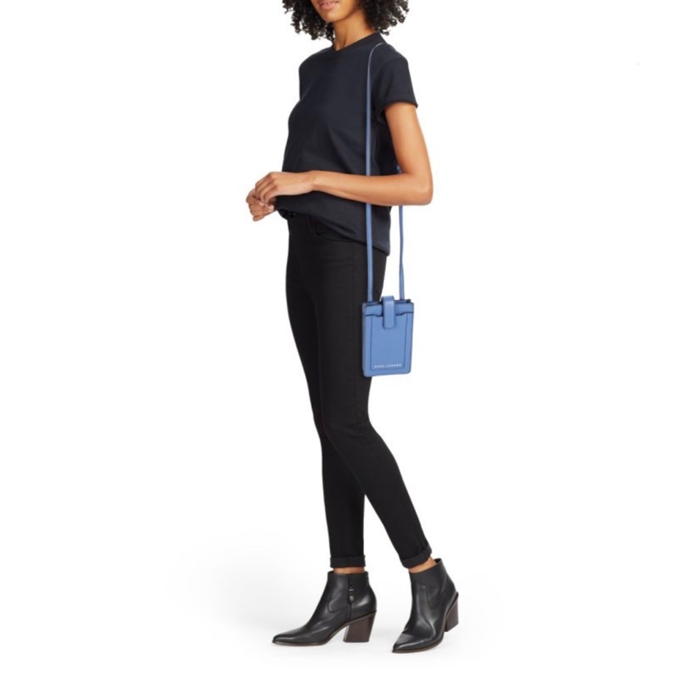 (new+tag) Marc Jacobs phone full leather crossbody fit iphone pro max - Picture 13 of 14